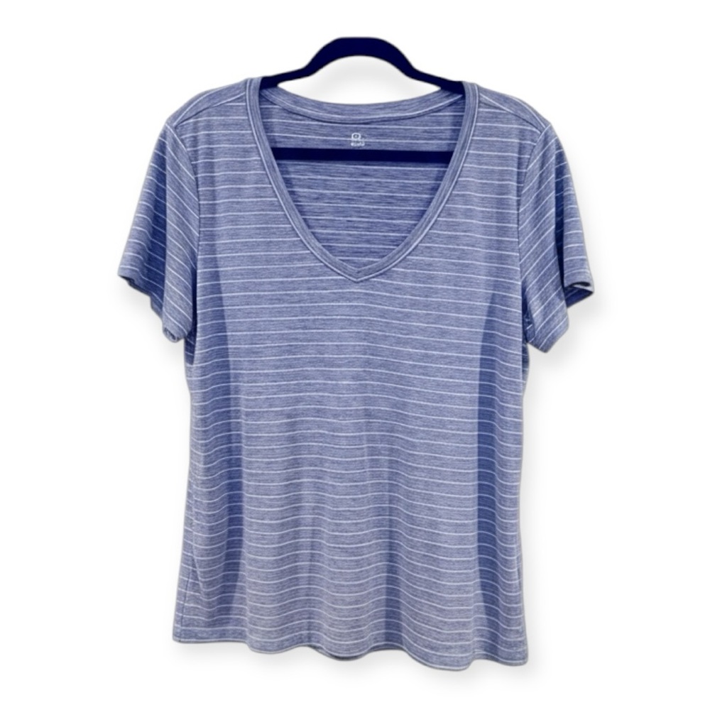 Women’s Gap Athletic Shirt- XL